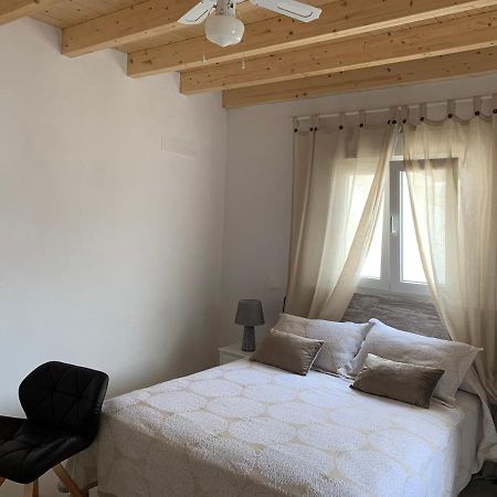 Apartamento “El Vicho” En La Axarquia Apartment Almachar Bagian luar foto