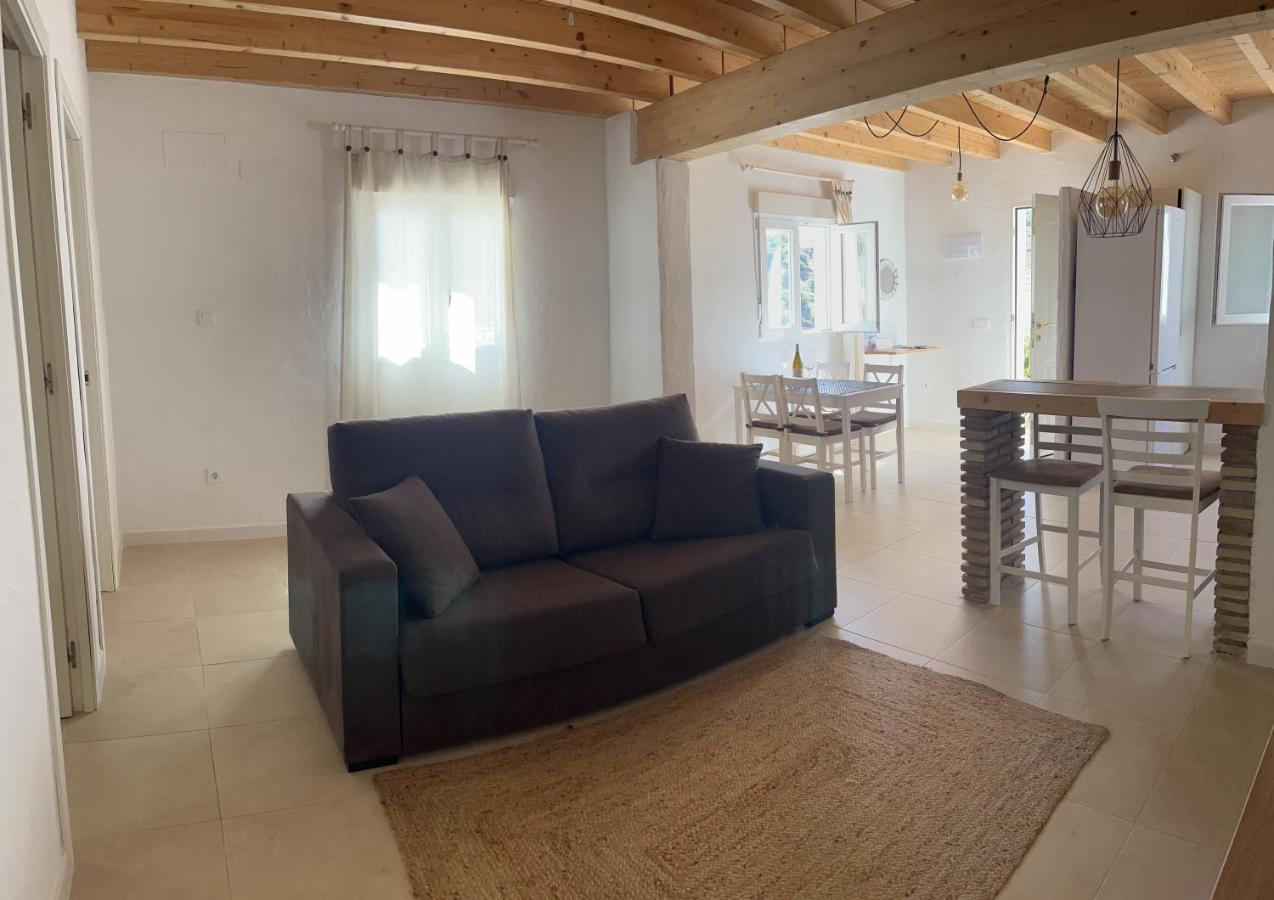 Apartamento “El Vicho” En La Axarquia Apartment Almachar Bagian luar foto