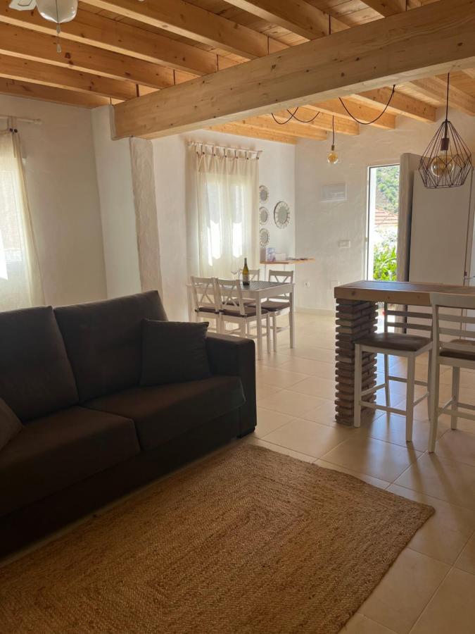 Apartamento “El Vicho” En La Axarquia Apartment Almachar Bagian luar foto